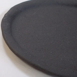 黒釉炭化　楕円皿